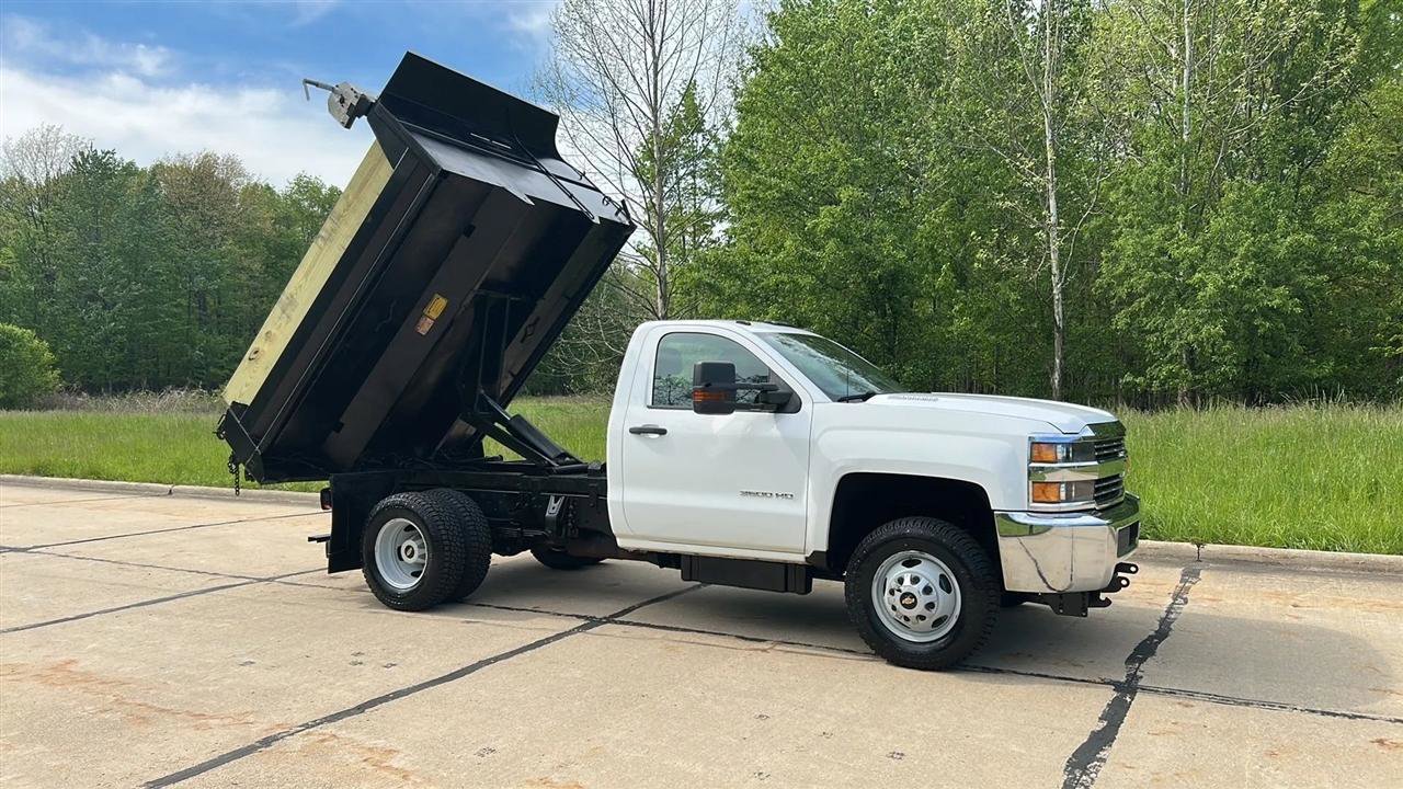 Used 2015 Chevrolet Silverado 3500 W/T w/ WT Convenience Package AWD/4WD image 38