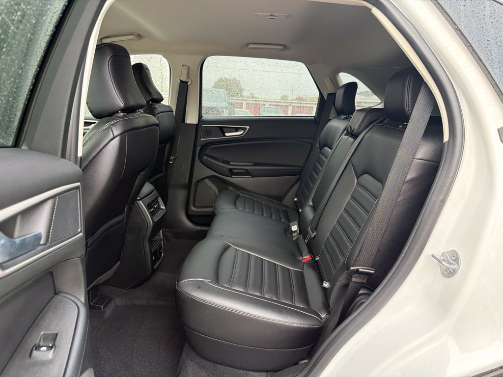 Used 2024 Ford Edge SEL w/ Convenience Package AWD/4WD image 7