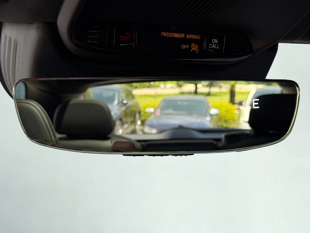 Used 2020 Volvo XC60 T5 R-Design FWD image 47
