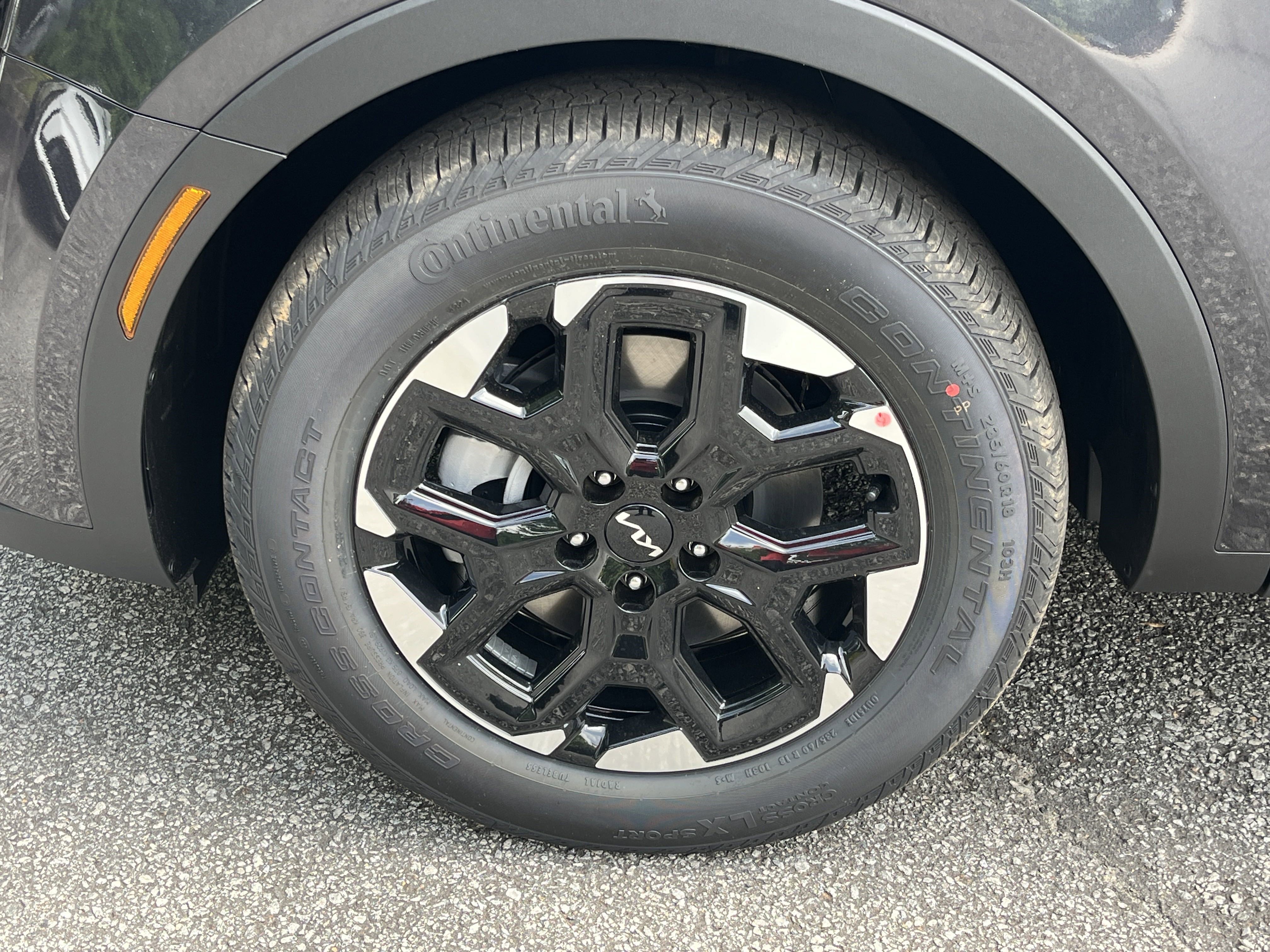 New 2025 Kia Sorento S w/ Panoramic Sunroof Package image 30