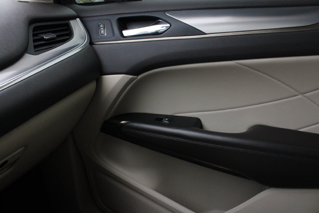 Used 2019 Lincoln MKC Premiere FWD image 21