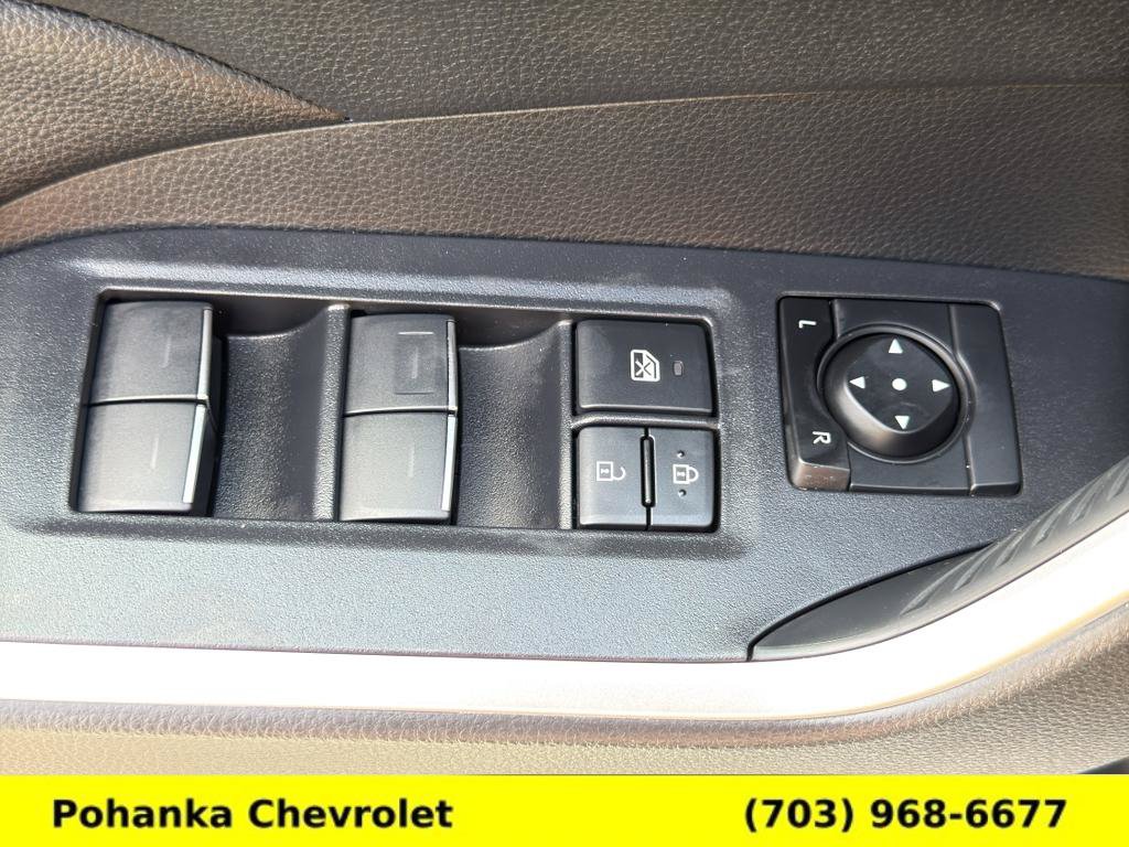 Used 2023 Toyota RAV4 XLE Premium AWD/4WD image 20