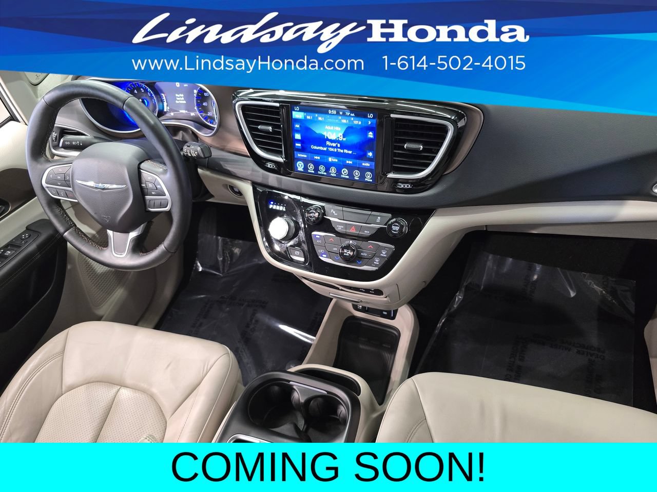 Used 2017 Chrysler Pacifica Touring-L Plus FWD image 11