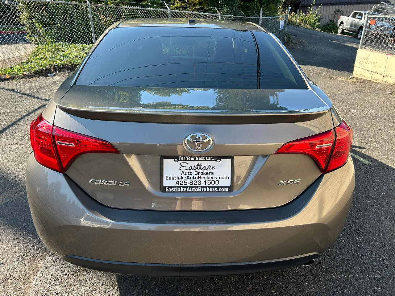 Used 2019 Toyota Corolla XSE image 6