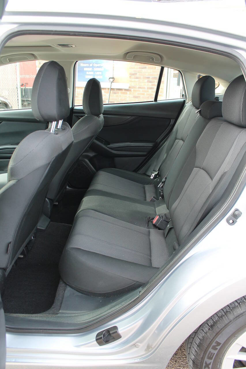 Used 2017 Subaru Impreza 2.0i Premium image 17