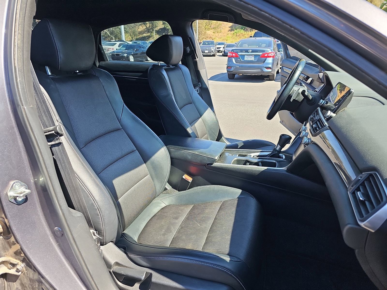 Used 2018 Honda Accord Sport image 13