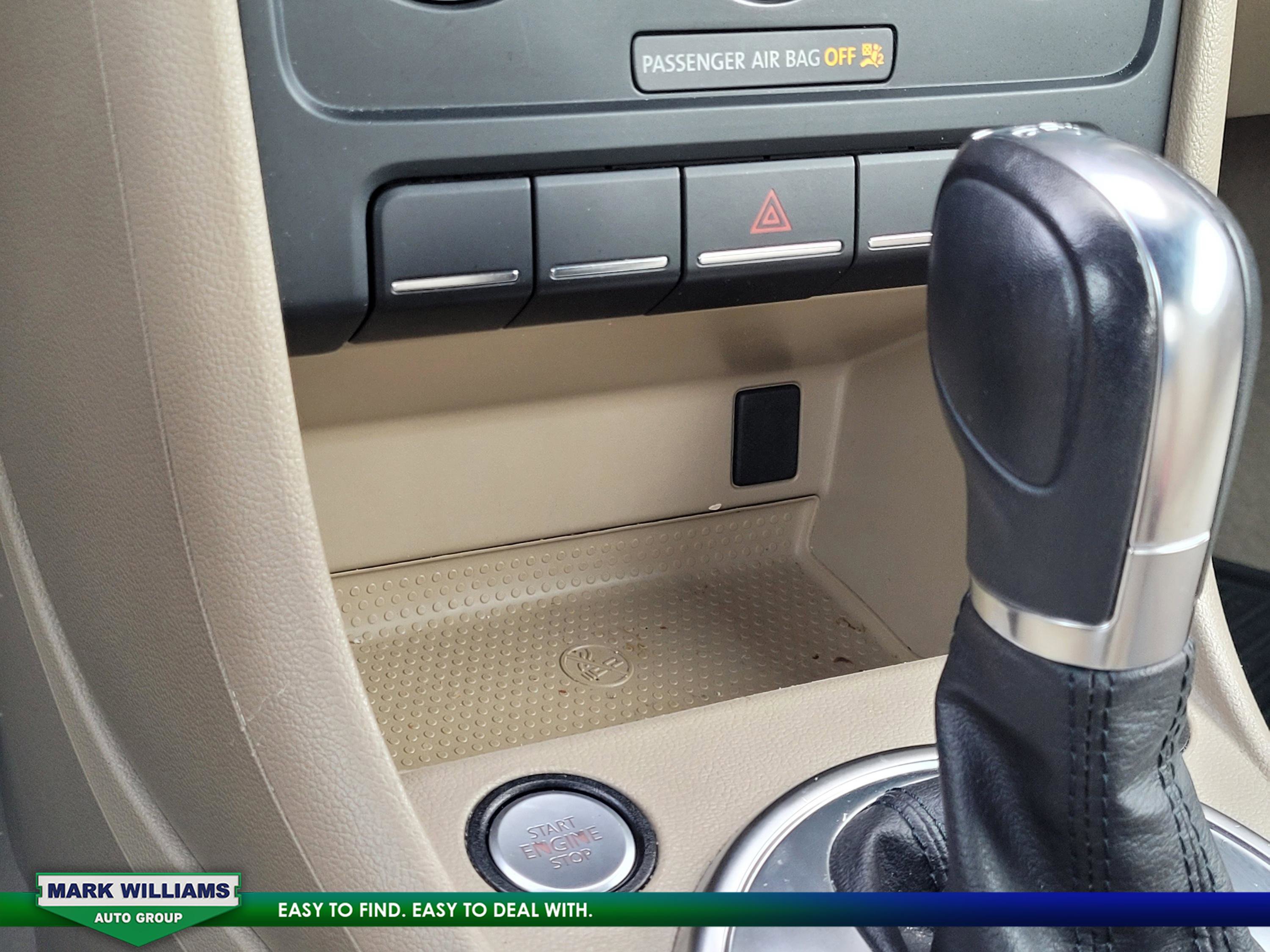 Used 2013 Volkswagen Beetle TDI image 24