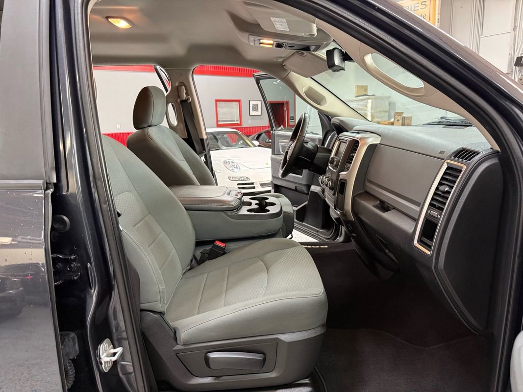 Used 2016 RAM 1500 Classic SLT image 20