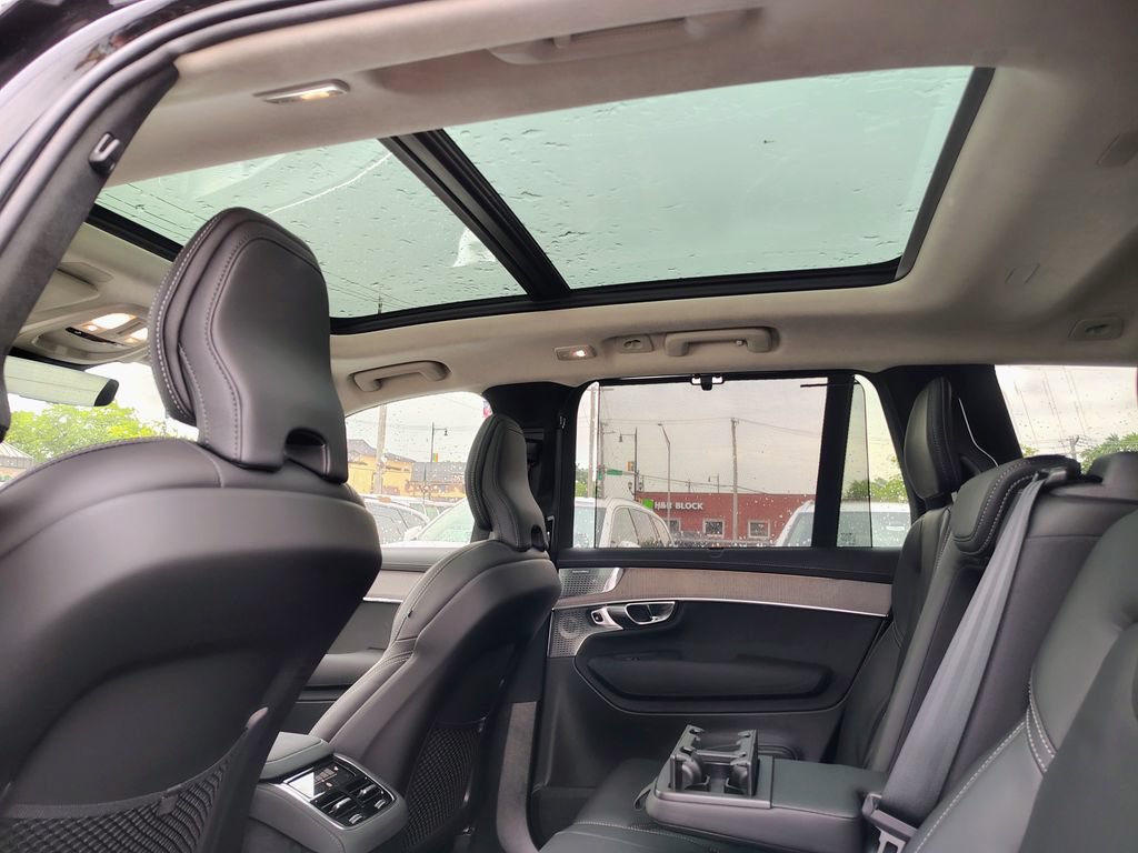 New 2026 Volvo XC90 B6 Ultra w/ Lounge Package AWD/4WD image 21
