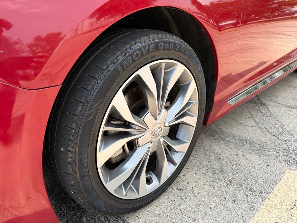 Used 2017 Hyundai Sonata Limited 2.0T FWD image 12