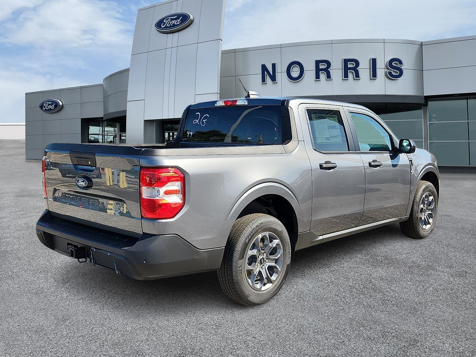 New 2026 Ford Maverick XLT w/ Equipment Group 301A AWD/4WD image 4