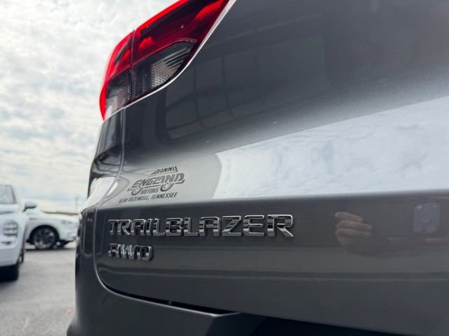 Used 2024 Chevrolet TrailBlazer LT w/ LT Cold Weather Package AWD/4WD image 14