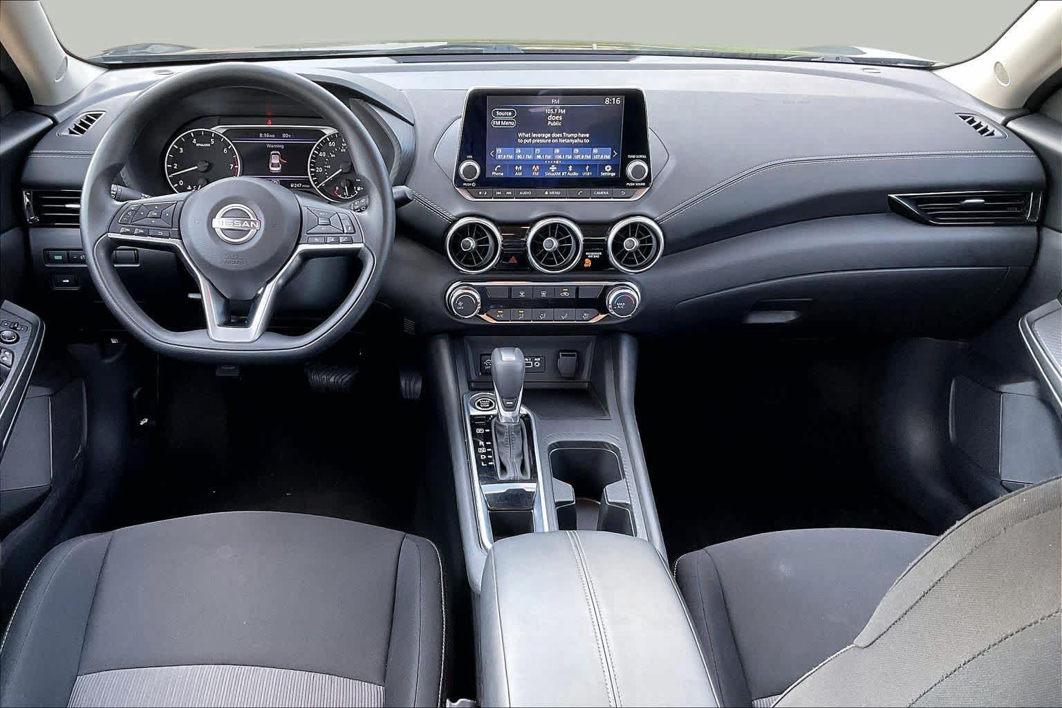 Used 2025 Nissan Sentra SV FWD image 14