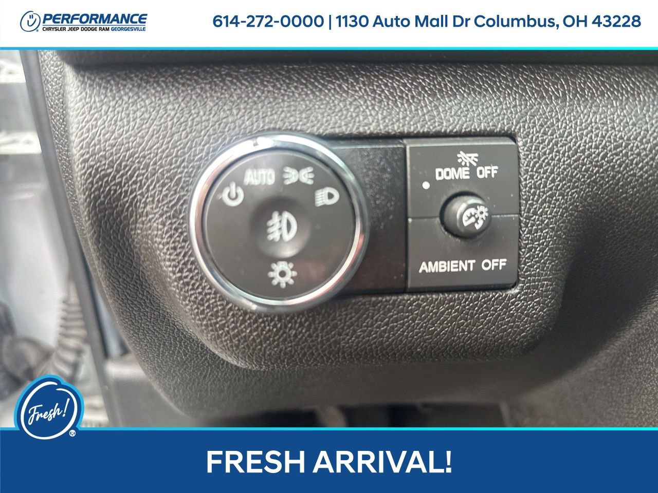 Used 2017 Chevrolet Traverse LT image 16
