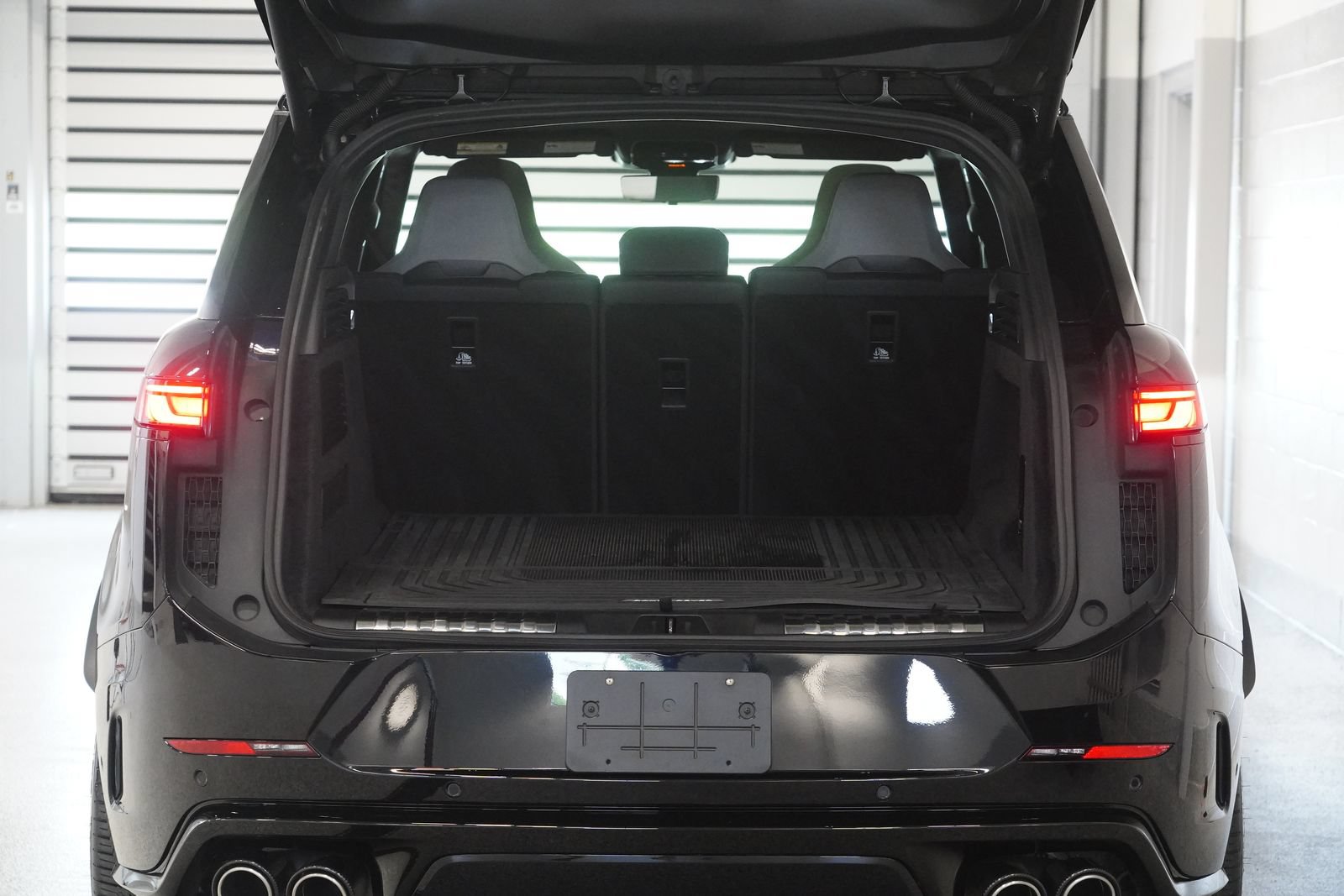 Used 2025 Land Rover Range Rover Sport SV Edition Two AWD/4WD image 30