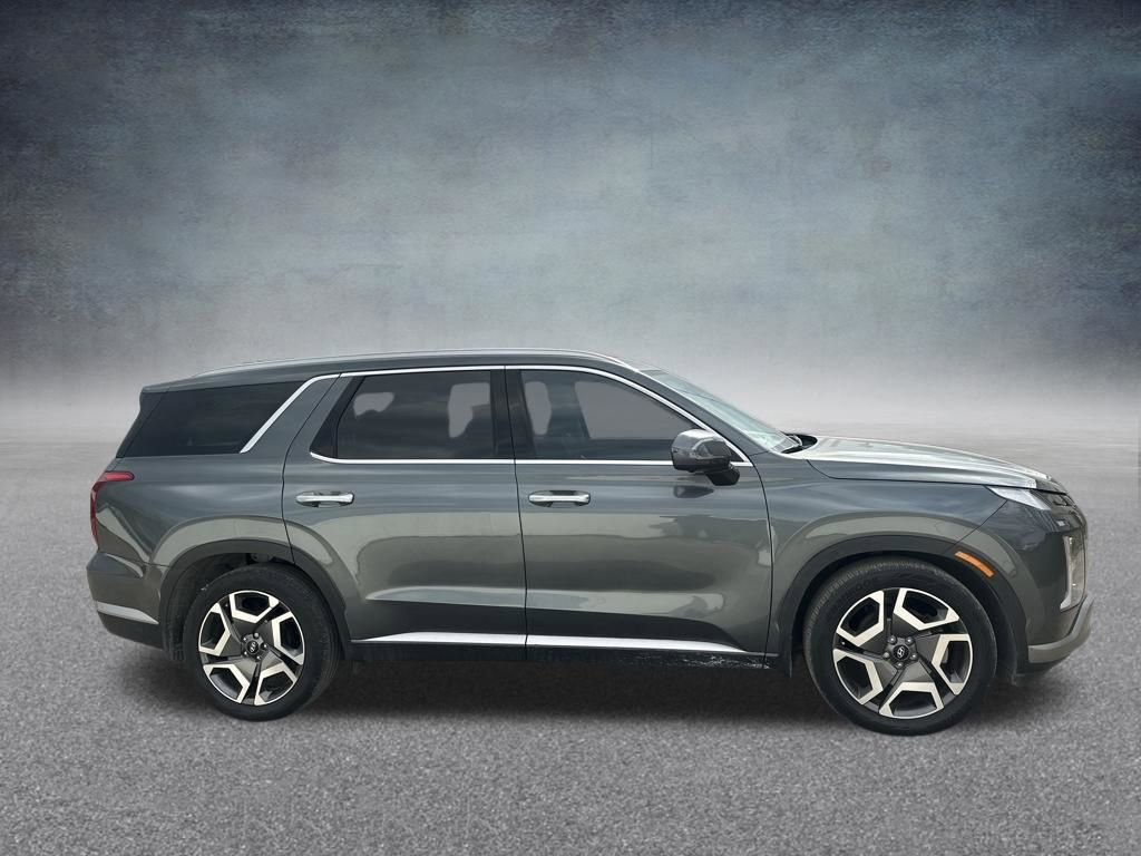 Used 2023 Hyundai Palisade SEL image 39