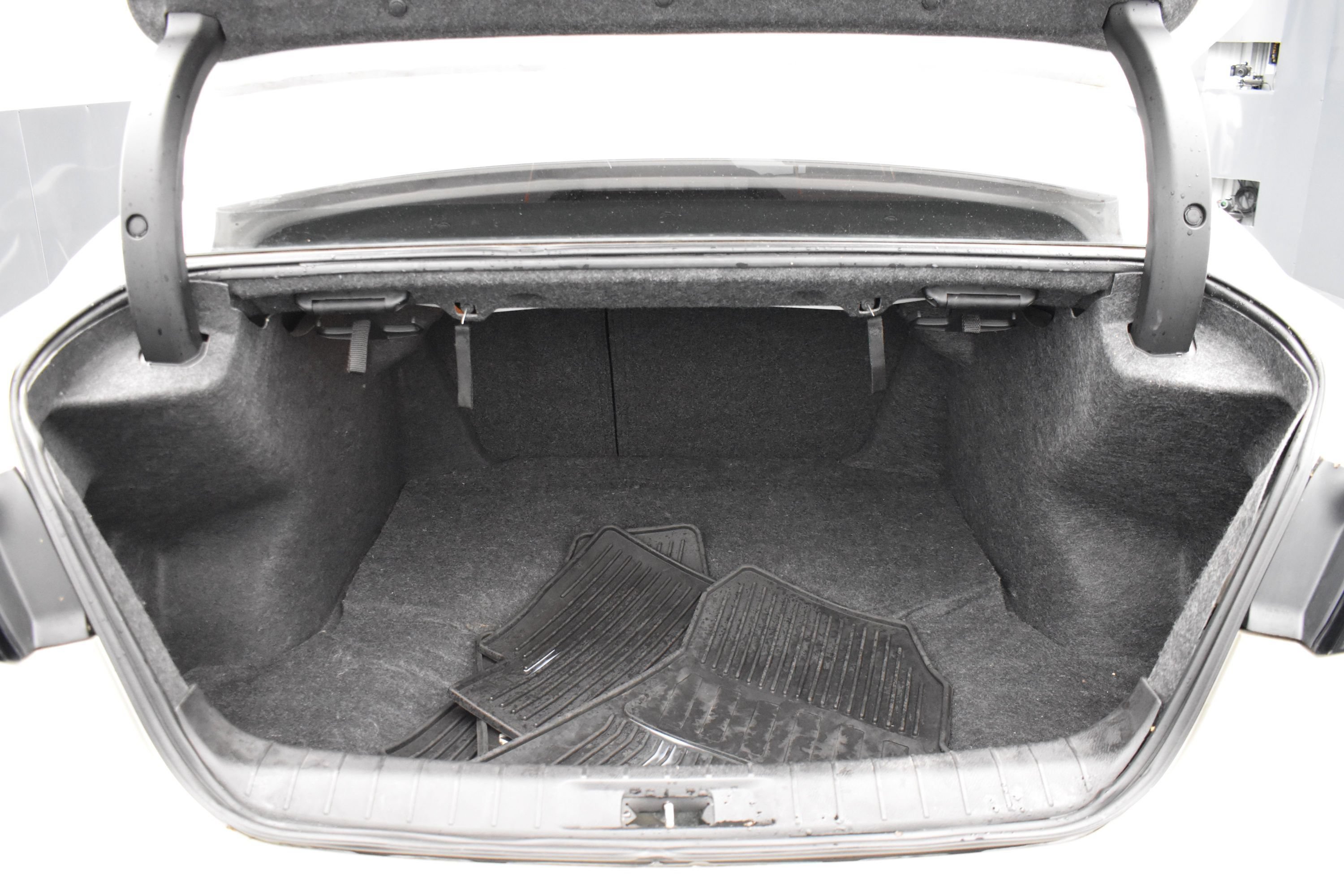 Used 2020 Nissan Maxima 3.5 SV w/ Floor Mat Group FWD image 14