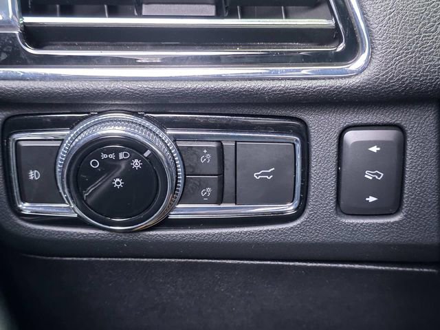 Used 2021 Lincoln Navigator 2WD image 14