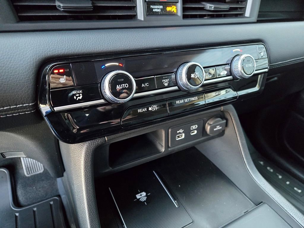 New 2025 Honda Pilot Touring image 22