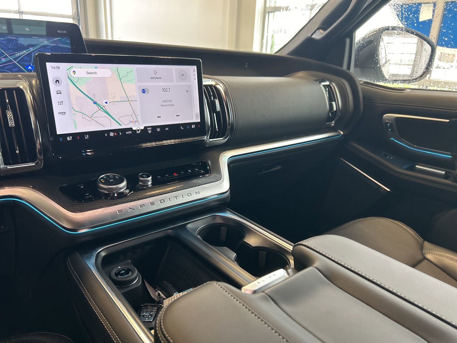 New 2025 Ford Expedition Max Platinum w/ Stealth Performance Package image 29