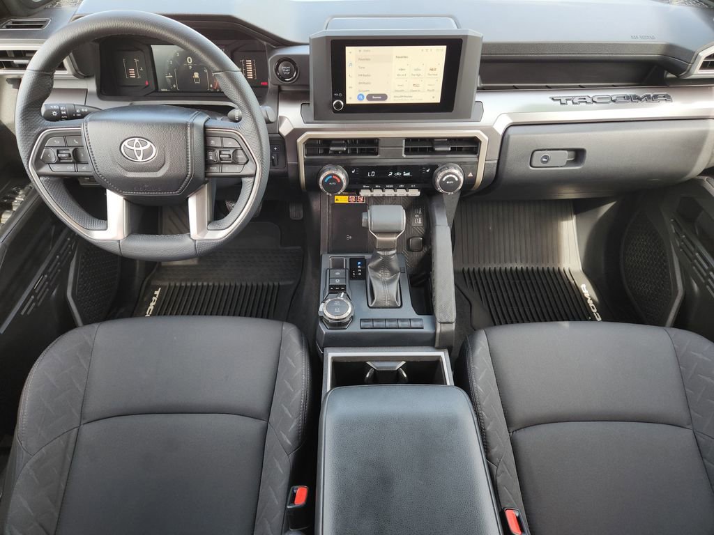 Certified 2025 Toyota Tacoma SR5 w/ SR5 Upgrade Package AWD/4WD image 27