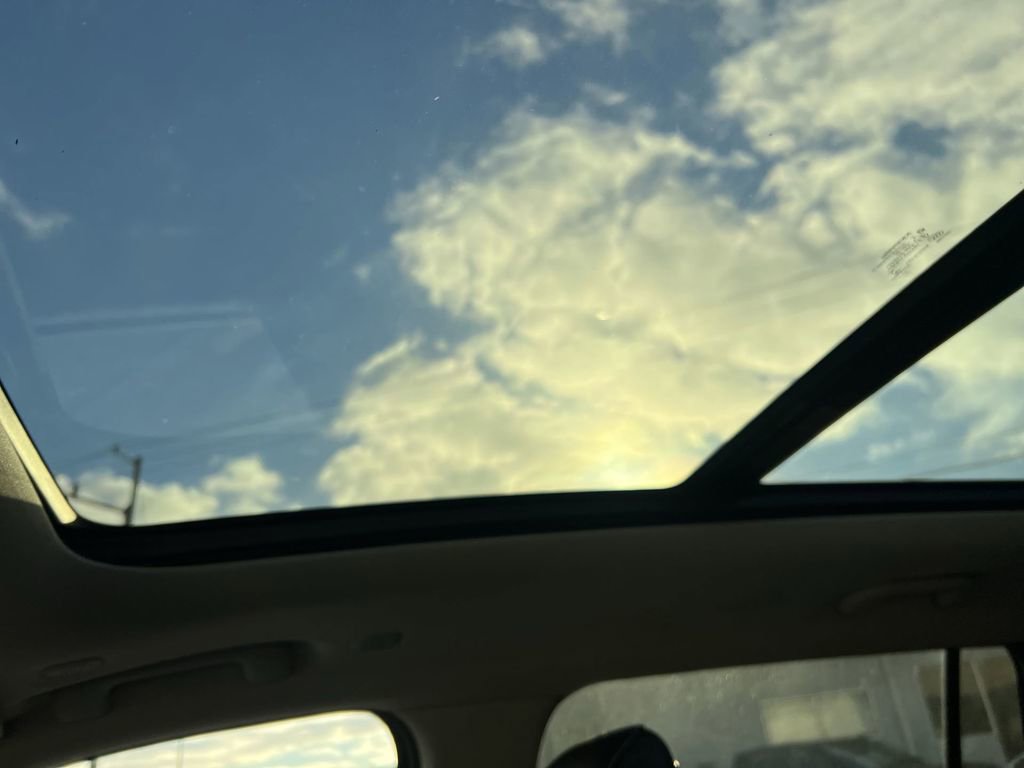 Used 2022 Jeep Grand Cherokee L Limited image 15