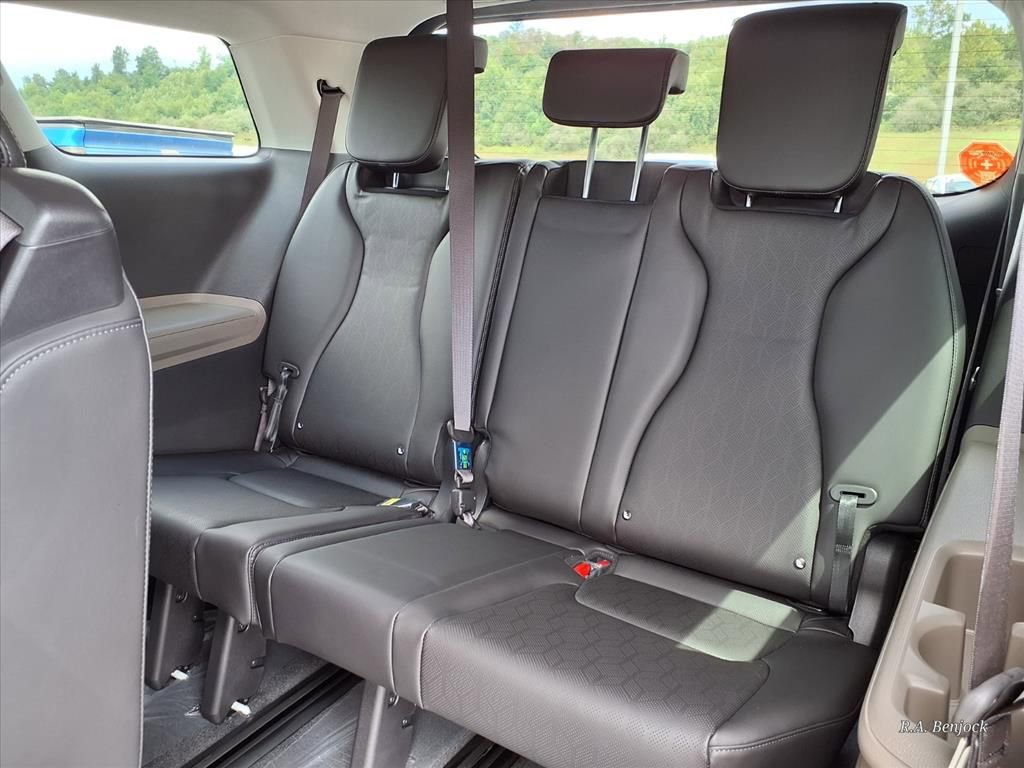 New 2026 Kia Carnival LXS image 38