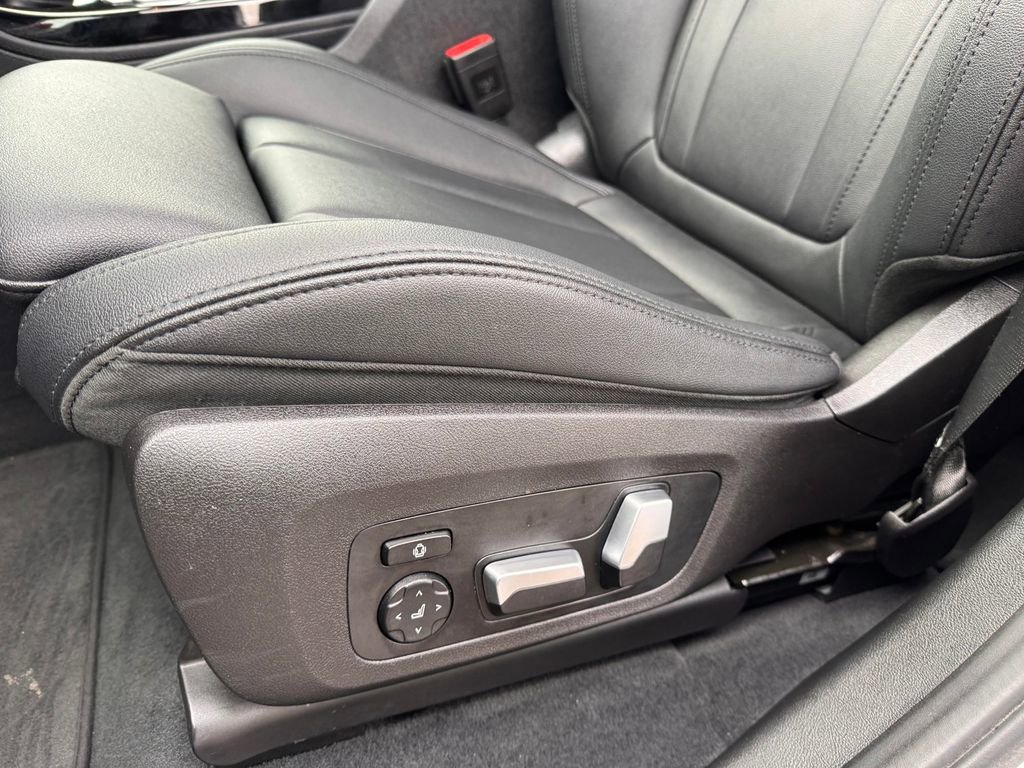 Used 2020 BMW X4 xDrive30i w/ Convenience Package image 25