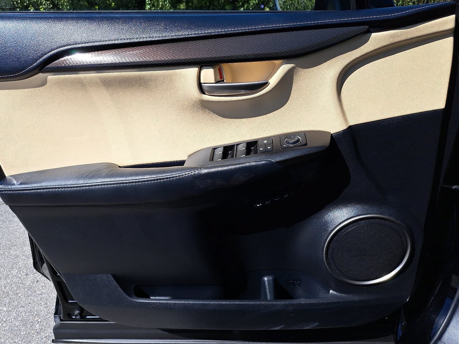 Used 2015 Lexus NX 200t FWD w/ Premium Package image 28