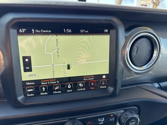 Used 2019 Jeep Wrangler Unlimited Sahara image 28