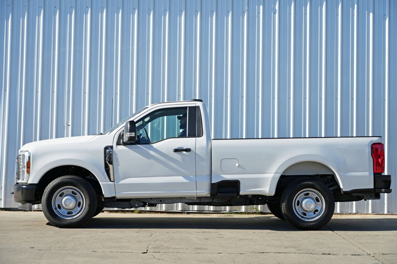 Used 2025 Ford F350 XL w/ XL Driver Assist Package image 9
