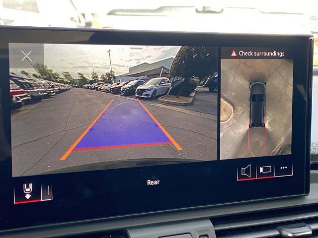 Used 2024 Audi Q5 e Premium Plus image 10