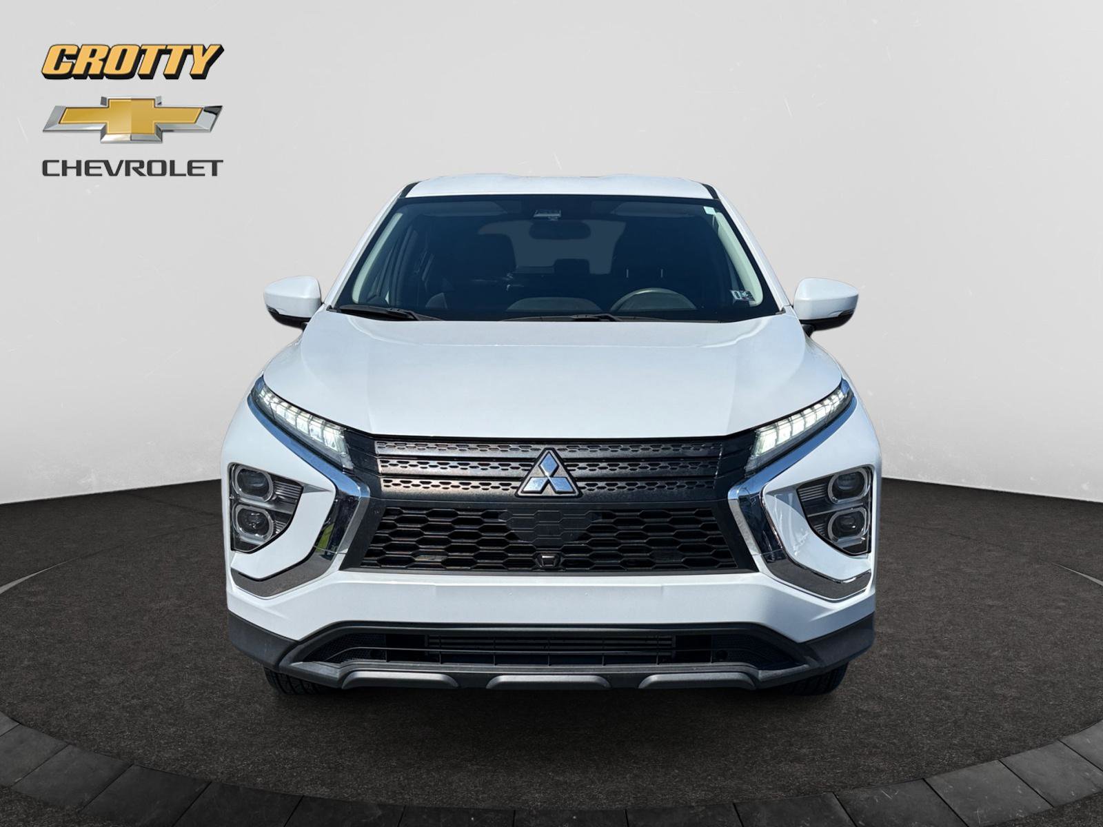 Used 2024 Mitsubishi Eclipse Cross ES image 8