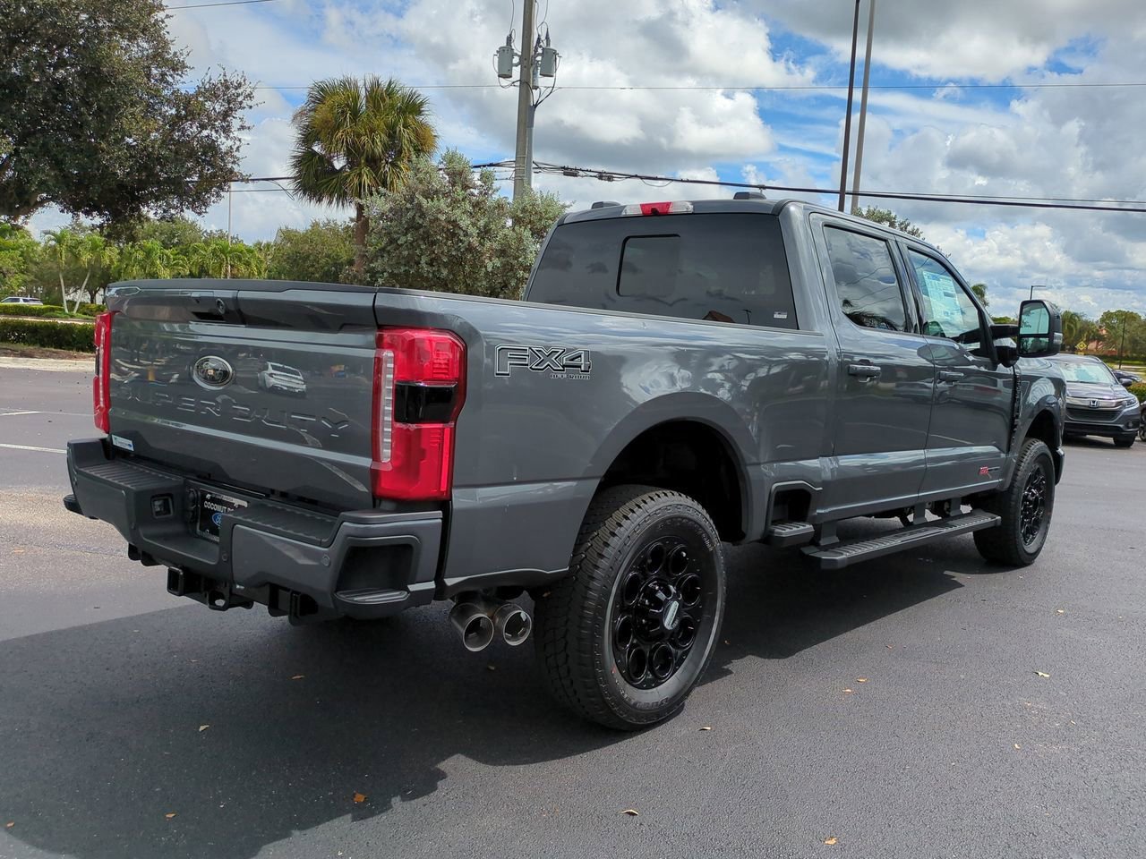 New 2026 Ford F350 4x4 Crew Cab Super Duty image 4