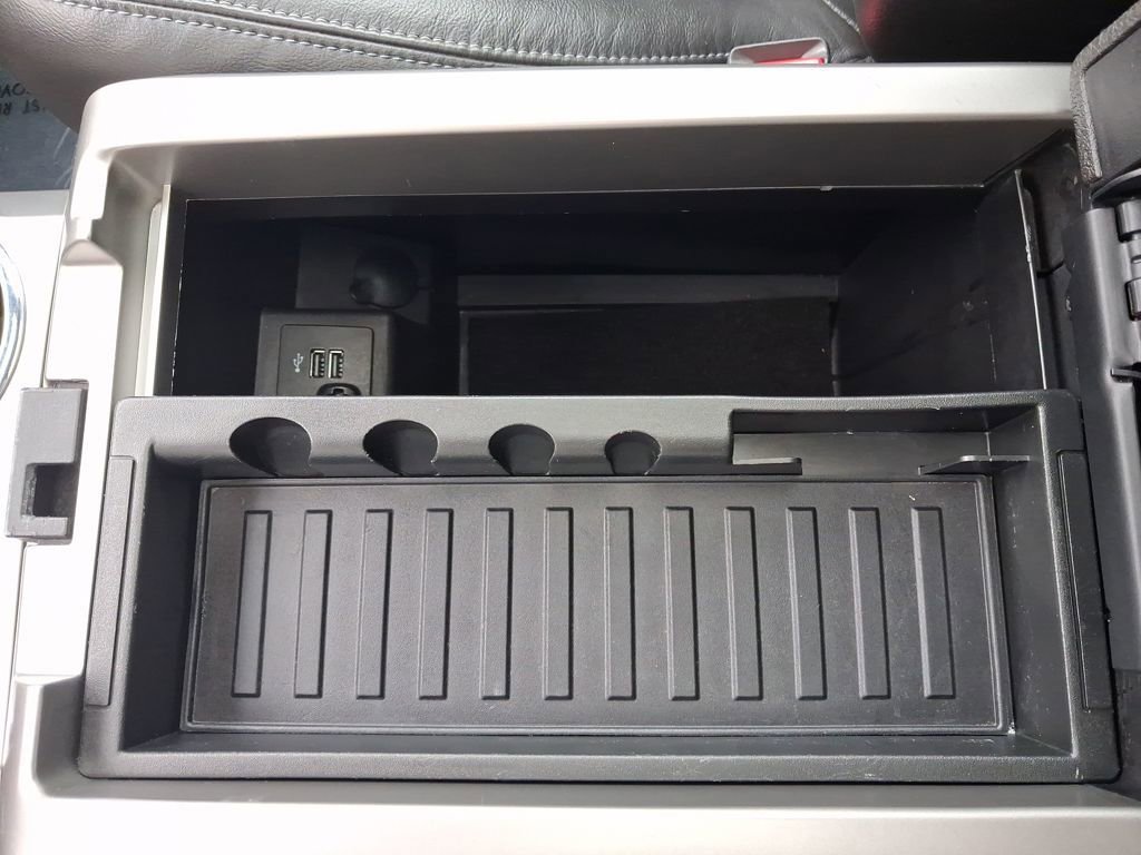 Used 2013 Ford F150 FX4 w/ Luxury Equipment Group image 38