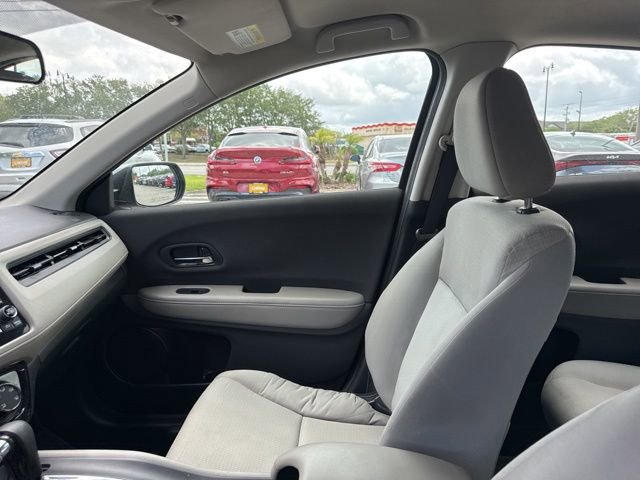 Used 2020 Honda HR-V LX image 25