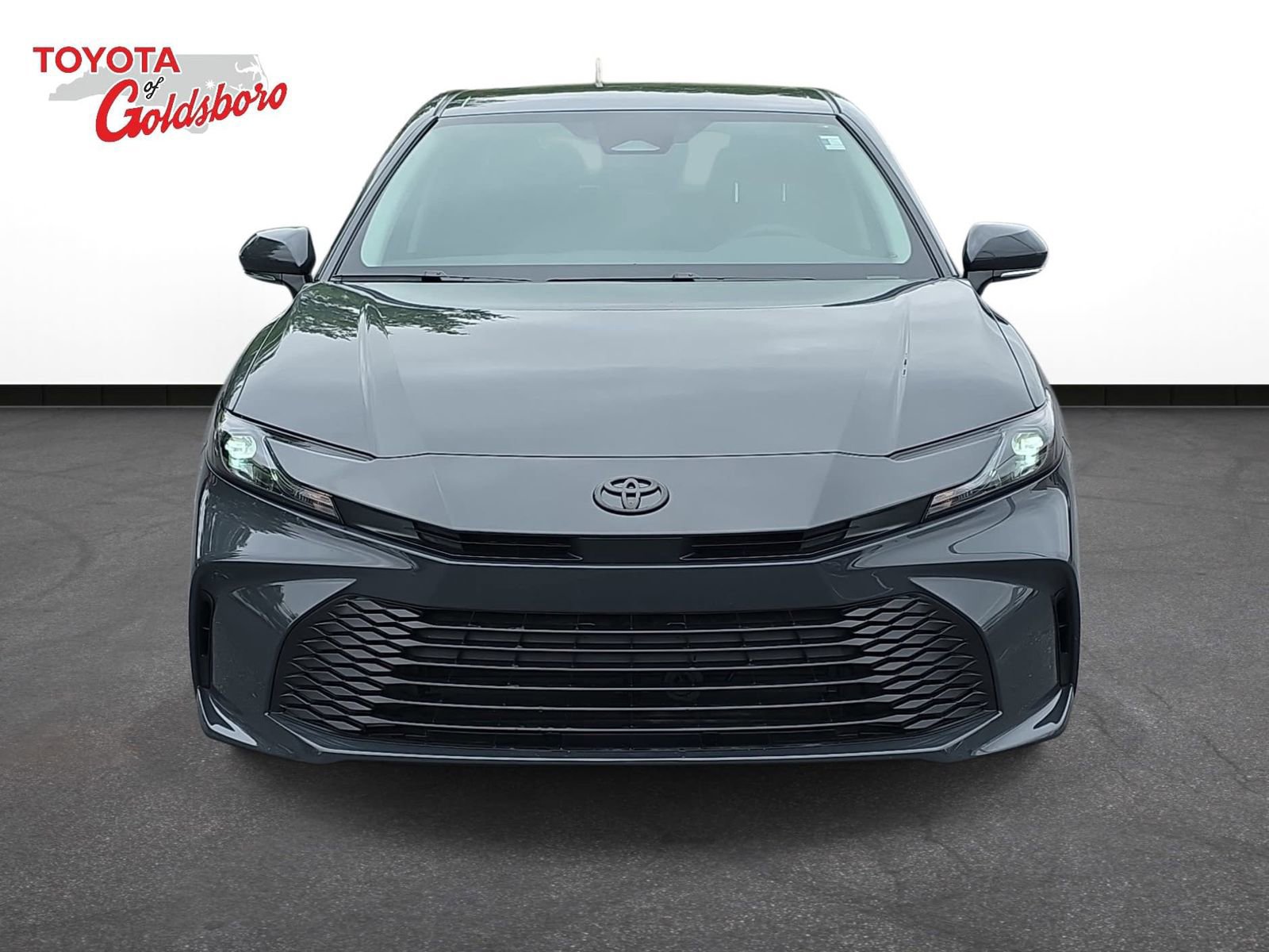 Used 2026 Toyota Camry LE FWD image 2