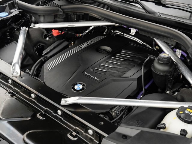 Used 2021 BMW X7 xDrive40i w/ Premium Package image 31