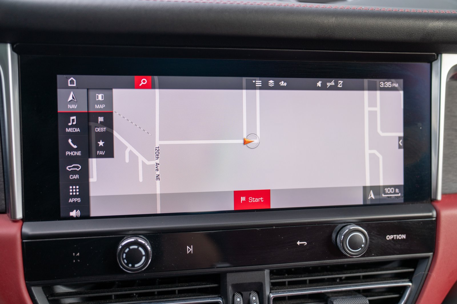 Used 2022 Porsche Macan GTS AWD/4WD image 18
