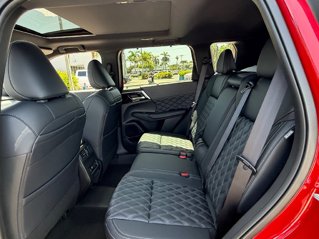 New 2026 Nissan Rogue Platinum AWD/4WD image 12