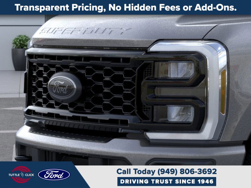 New 2026 Ford F250 Lariat w/ Black Appearance Package image 17