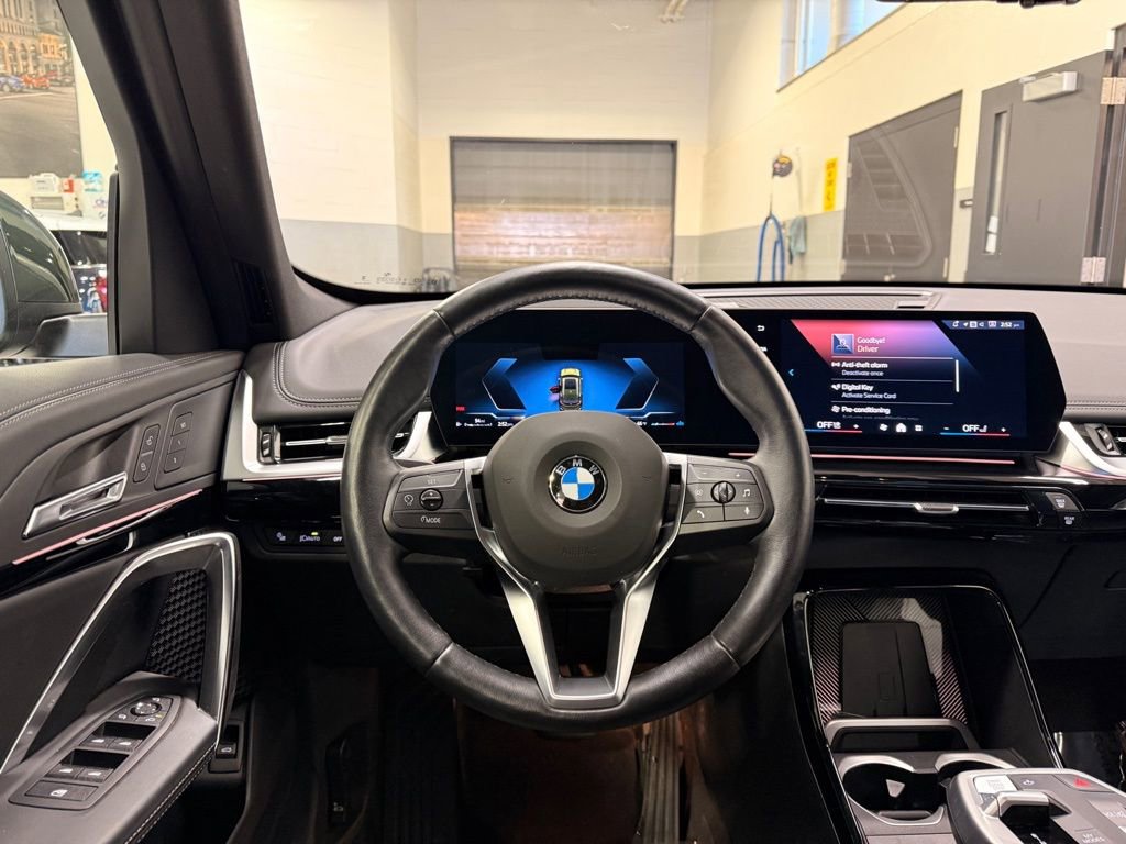 Used 2025 BMW X1 xDrive28i image 22