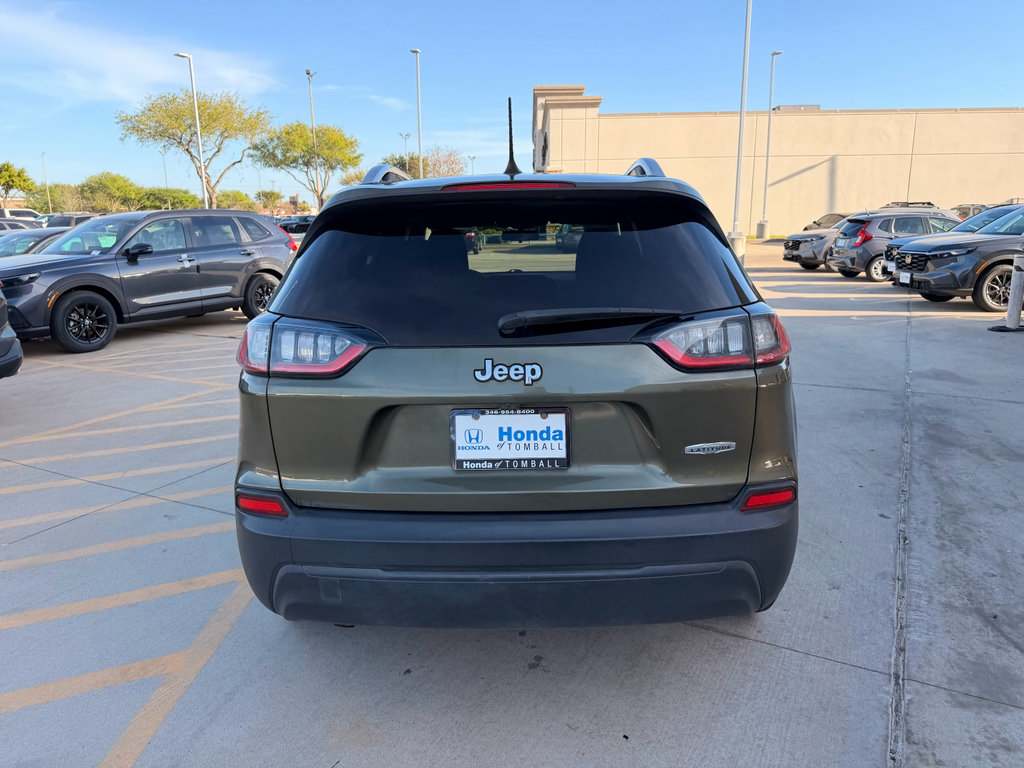 Used 2019 Jeep Cherokee Latitude w/ Popular Appearance Group image 7