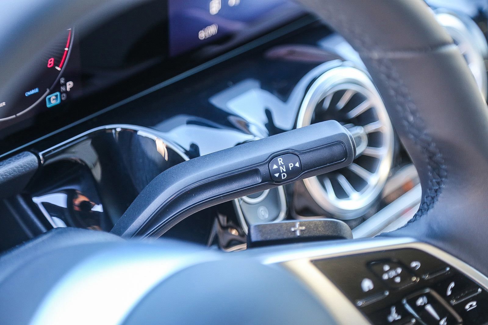 Certified 2025 Mercedes-Benz GLA 250 4MATIC image 18