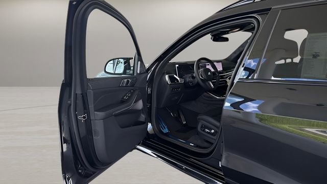 Used 2026 BMW X7 M60i image 62