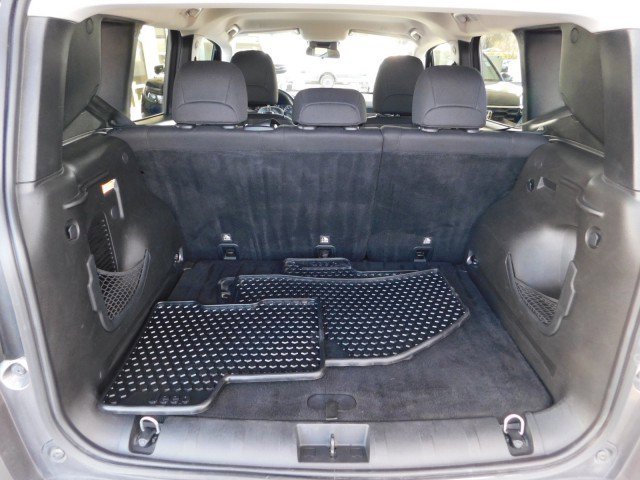 Used 2018 Jeep Renegade Altitude image 17