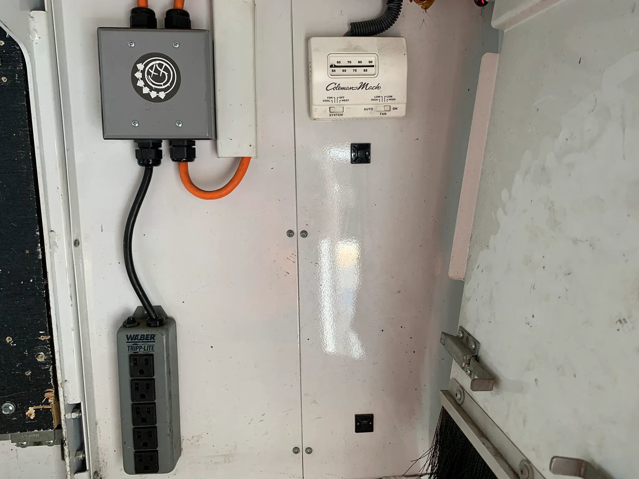 Used 2019 Ford E-350 and Econoline 350 Super Duty RWD image 38