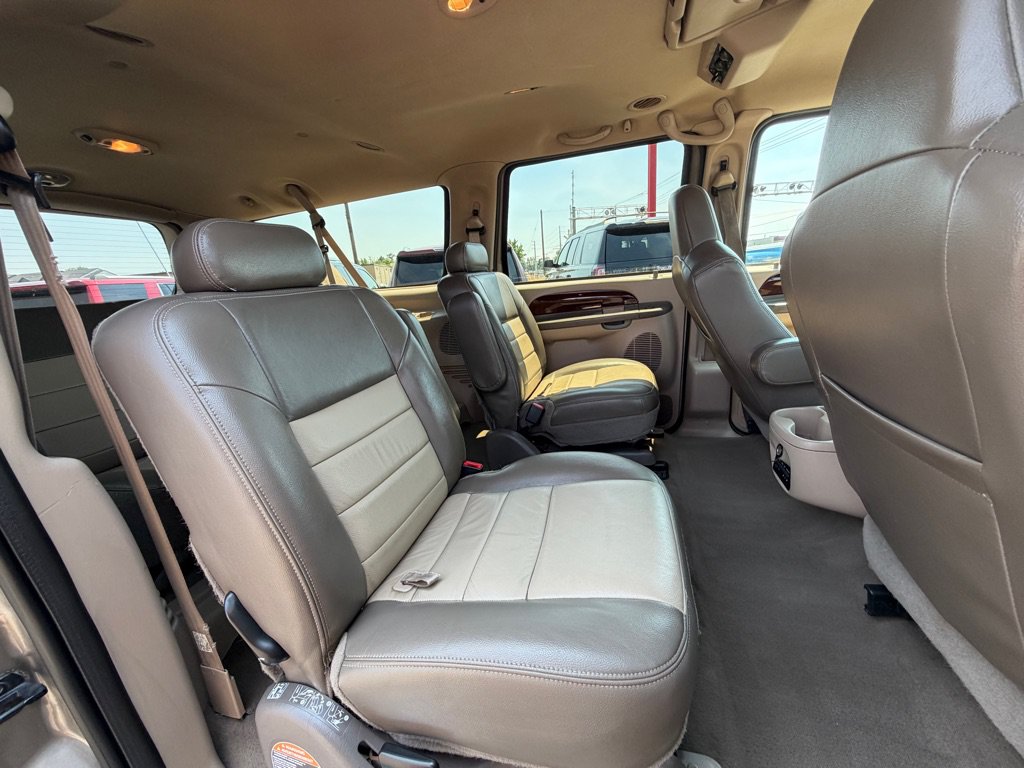 Used 2004 Ford Excursion Eddie Bauer AWD/4WD image 8
