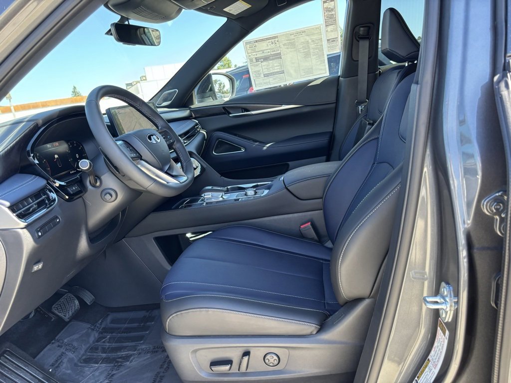 New 2026 INFINITI QX60 Sport image 12