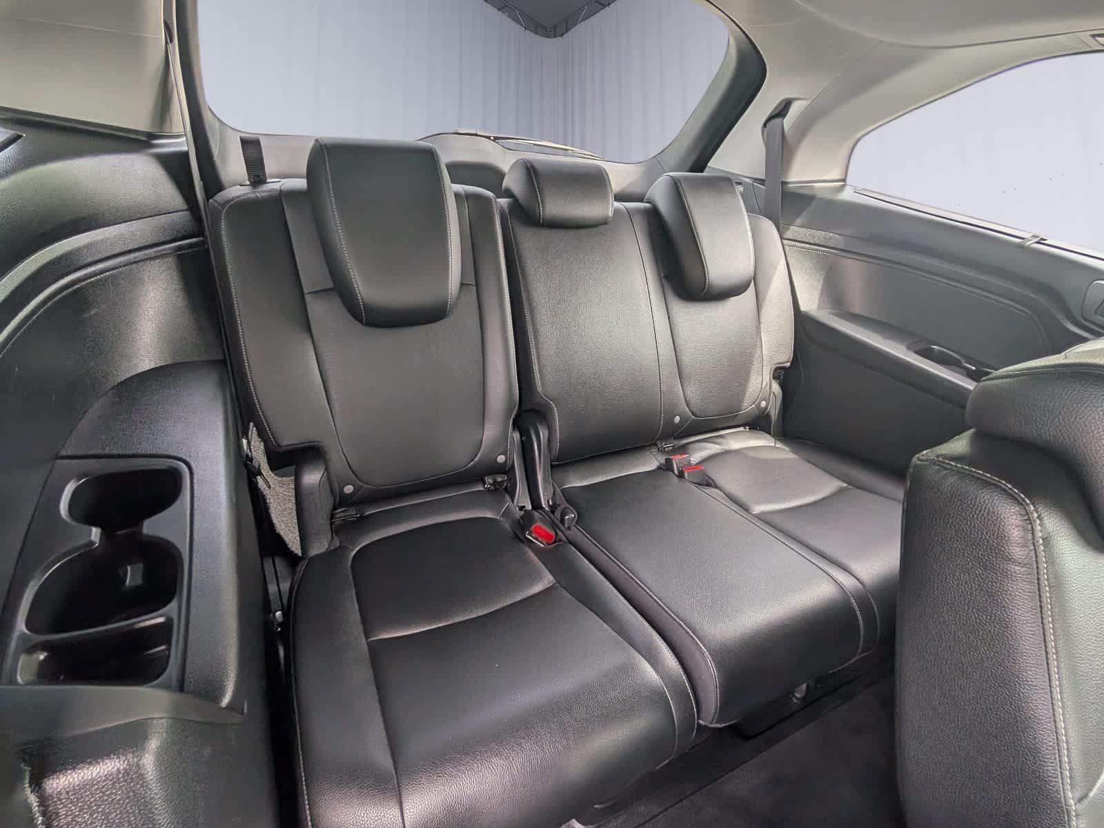 Used 2023 Honda Odyssey Touring image 11